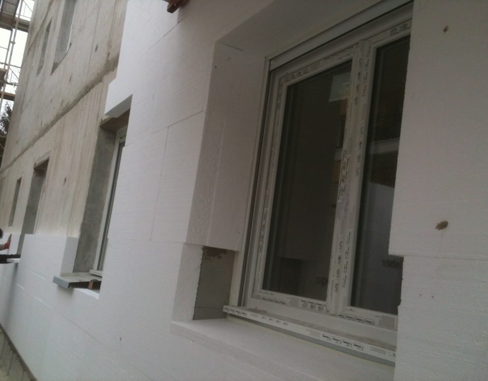 Fenêtre PVC blanche